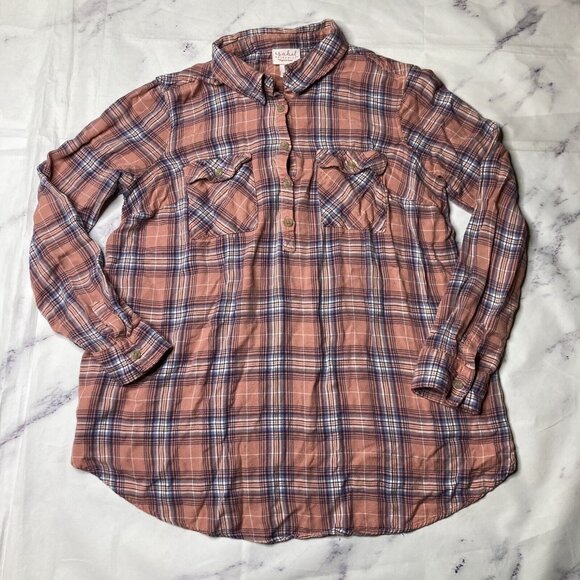 Ingrid & Isabel Maternity Tops - Isabel Maternity Popover Plaid Shirt Womens Size Medium Pink Blue Button Up i79